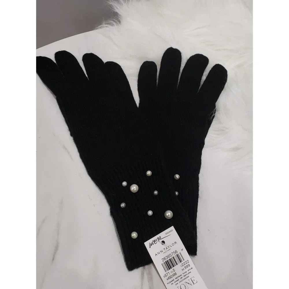 NEW Ann Taylor Sparkling Embellished Knit Gloves WOOL BLEND FAUX PEARL EVENING